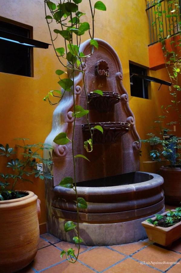 Hotel Del Pasaje Morales Comitan de Dominguez Exteriör bild