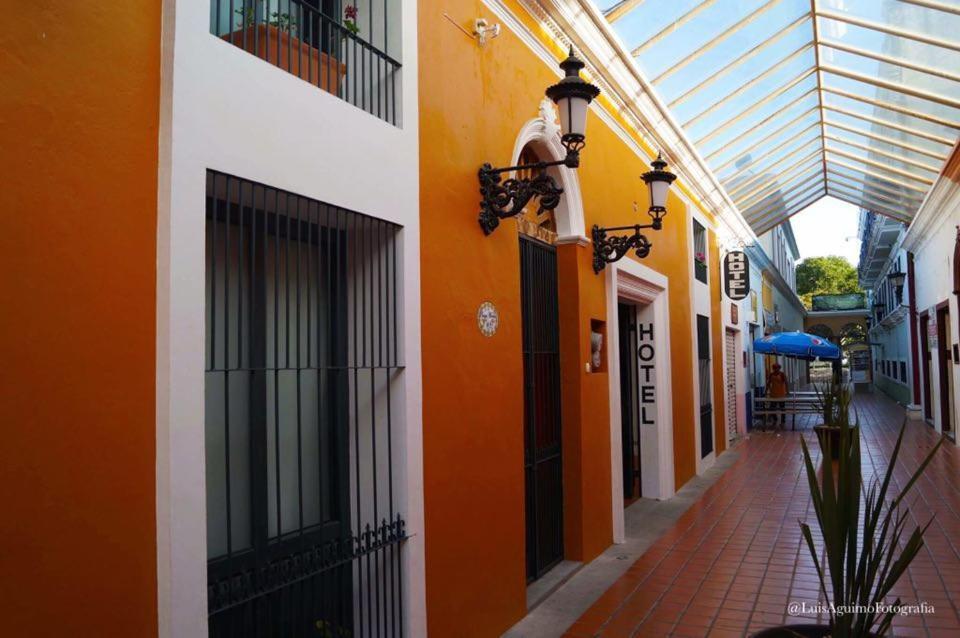 Hotel Del Pasaje Morales Comitan de Dominguez Exteriör bild